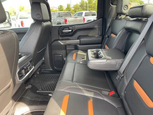 Used 2021 GMC Sierra 1500 AT4 image 17