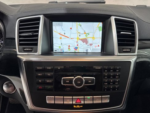 Used 2016 Mercedes-Benz GL 450 4MATIC image 40