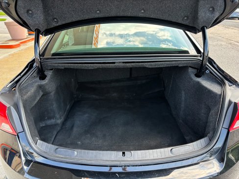 Used 2019 Chevrolet Impala LT image 15