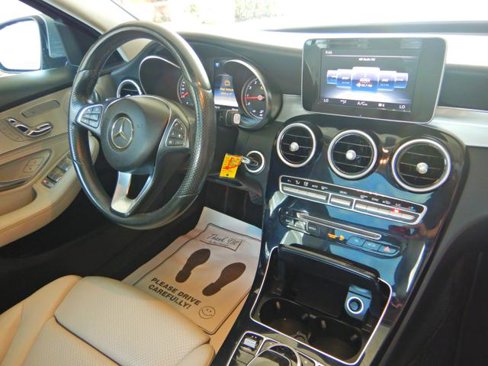 Used 2015 Mercedes-Benz C 300 4MATIC Sedan image 7