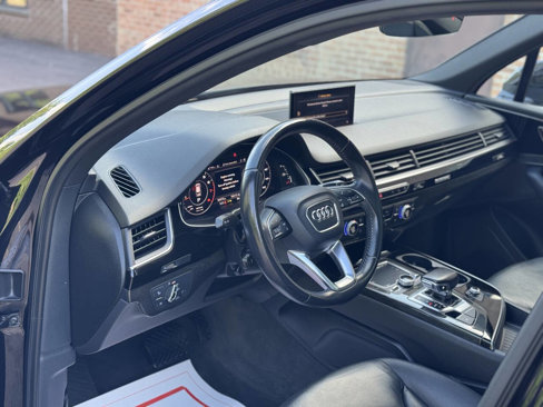 Used 2017 Audi Q7 3.0T Premium Plus w/ Premium Plus Package image 9