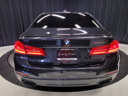 Used 2018 BMW M550i xDrive image 54