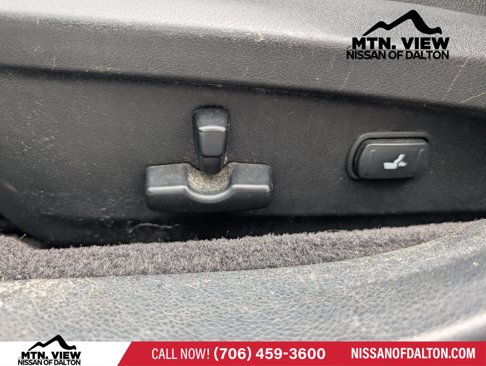 Used 2010 Subaru Outback 2.5i Limited image 11