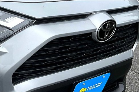 Used 2024 Toyota RAV4 XLE image 32