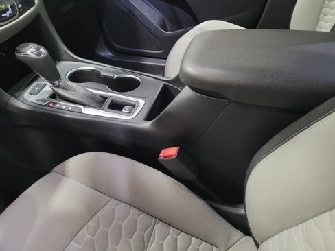 Used 2019 Chevrolet Equinox LS w/ LS Convenience Package image 26