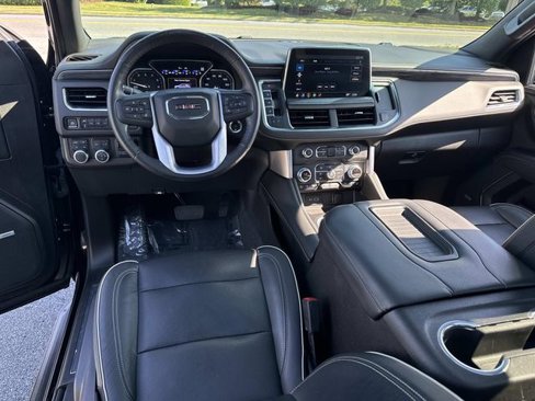 Used 2021 GMC Yukon SLT w/ SLT Luxury Plus Package image 20