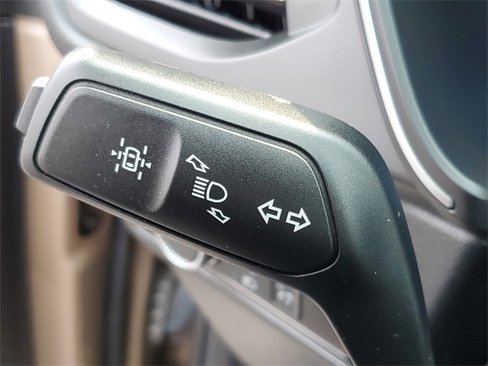 Used 2021 Ford Escape Titanium image 15