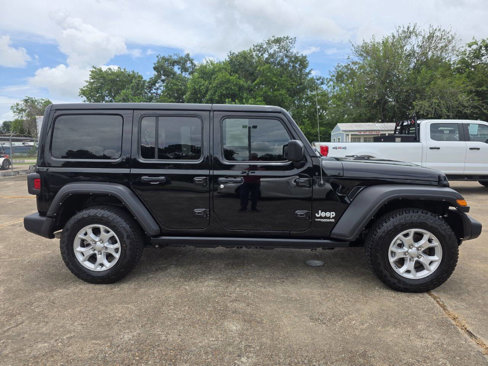 Used 2021 Jeep Wrangler Islander image 6
