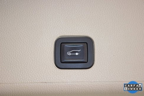 Used 2016 Cadillac SRX Luxury w/ Driver Awareness Package image 15