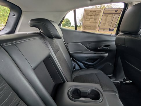 Used 2015 Buick Encore FWD image 28