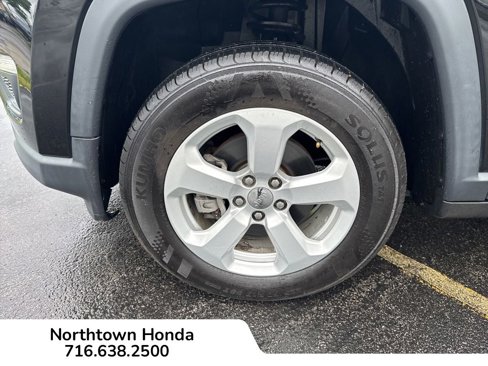 Used 2020 Jeep Compass Latitude image 11