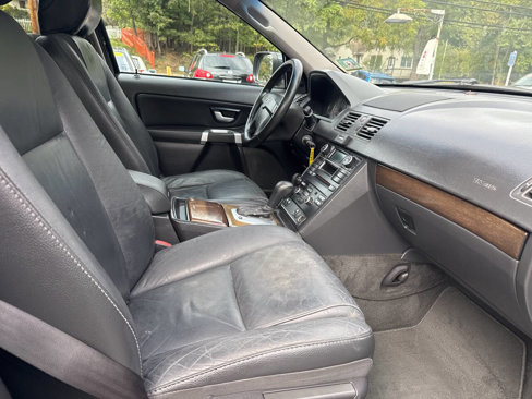 Used 2010 Volvo XC90 3.2 image 18