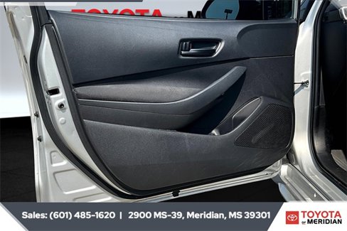 Used 2023 Toyota Corolla LE image 17