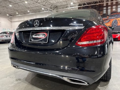 Used 2015 Mercedes-Benz C 300 4MATIC Sedan image 38