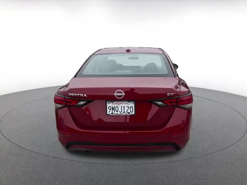 Used 2024 Nissan Sentra SV image 14