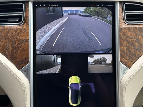Used 2018 Tesla Model S 100D image 27