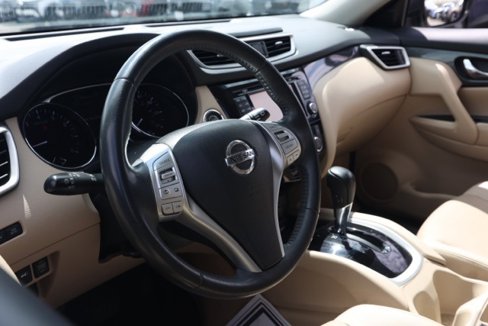 Used 2016 Nissan Rogue SL w/ SL Premium Package image 14