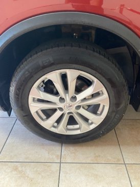 Used 2016 Nissan Rogue SV image 26
