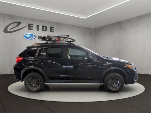 Used 2017 Subaru Crosstrek 2.0i Premium w/ Moonroof Package image 32