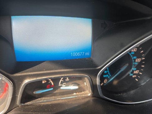 Used 2016 Ford Escape SE w/ Equipment Group 201A image 11