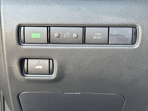 Used 2024 Nissan Sentra SR image 17
