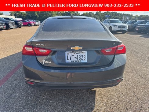 Used 2017 Chevrolet Malibu LT image 11