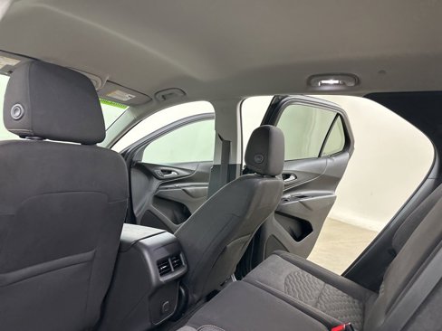 Used 2018 Chevrolet Equinox LT image 28
