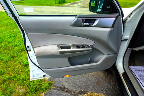 Used 2009 Subaru Forester 2.5X Limited w/ Popular Equipment Group 4B image 24