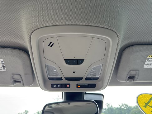 Used 2014 Chevrolet Impala LT w/ Premium Seating Package image 22
