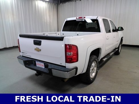 Used 2010 Chevrolet Silverado 1500 LT w/ Z71 Appearance Package image 5