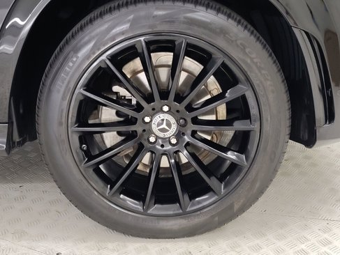 Used 2021 Mercedes-Benz GLE 350 image 4