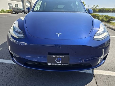 Used 2020 Tesla Model Y Long Range image 13