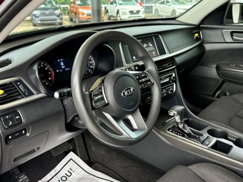 Used 2020 Kia Optima LX image 6