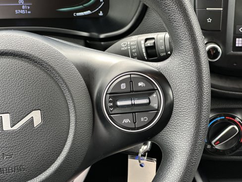 Used 2023 Kia Soul LX w/ LX Technology Package image 25