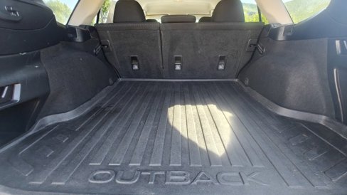 Used 2018 Subaru Outback 2.5i Premium image 50
