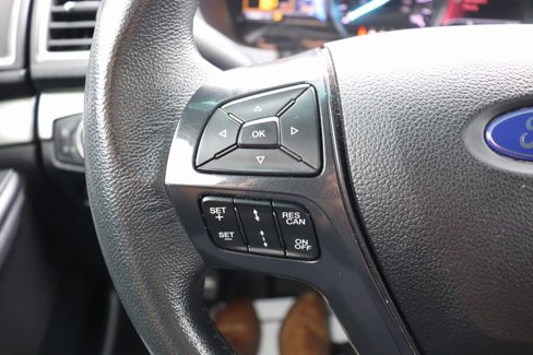 Used 2018 Ford Explorer XLT w/ Equipment Group 202A image 29
