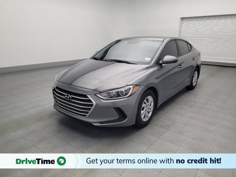 Used 2018 Hyundai Elantra SE image 1