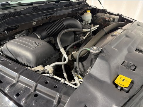 Used 2016 RAM 1500 Express w/ Black Ram 1500 Express Group image 40