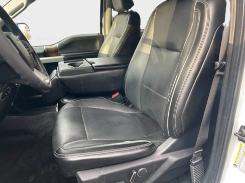 Used 2016 Ford F150 Lariat w/ Trailer Tow Package image 7