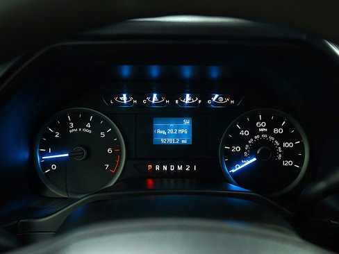 Used 2016 Ford F150 XLT image 21
