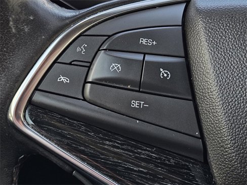 Used 2020 Cadillac XT5 Premium Luxury image 16