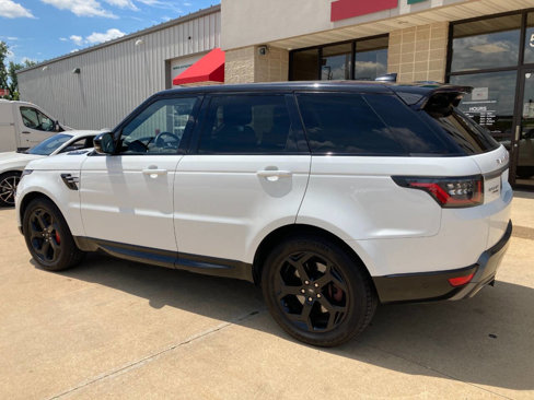Used 2018 Land Rover Range Rover Sport HSE image 3