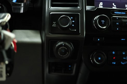 Used 2018 Ford F150 XLT w/ Equipment Group 302A Luxury image 32