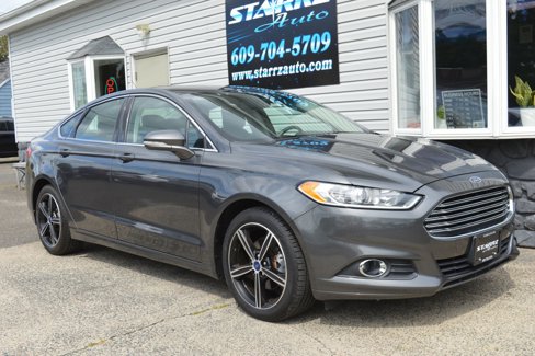 Used 2015 Ford Fusion SE w/ Equipment Group 202A image 7