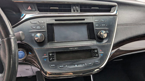 Used 2014 Toyota Avalon XLE Touring image 32