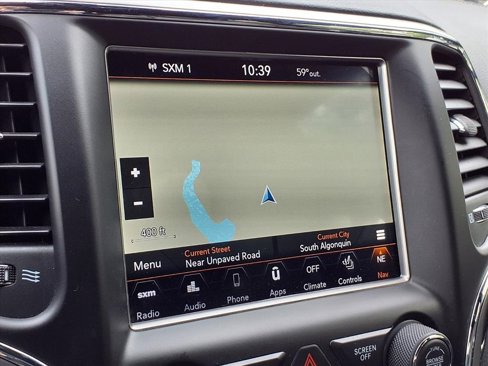 Used 2018 Jeep Grand Cherokee Overland image 8