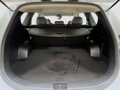 Used 2022 Hyundai Santa Fe SEL w/ Cargo Package image 25