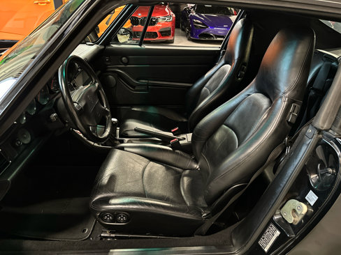 Used 1996 Porsche 911 Carrera 4 image 14