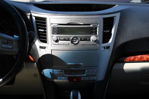 Used 2011 Subaru Legacy 3.6R Limited image 32