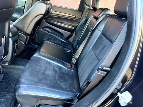 Used 2015 Jeep Grand Cherokee Altitude image 12